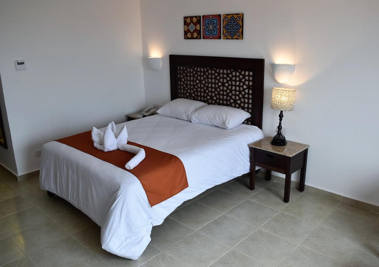 Wadi Lahmy Azur Resort - Soft All-Inclusive Abu Ghusun Luaran gambar